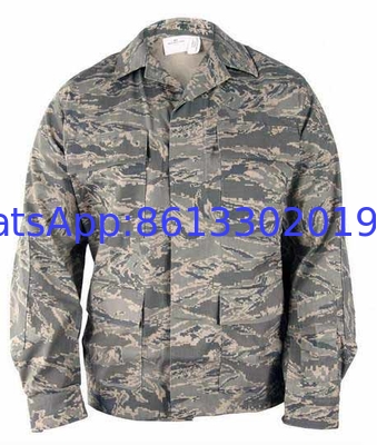 All Seasons Woodland Camo Military Uniform / Camouflage Uniform with Adjustable Cuffs